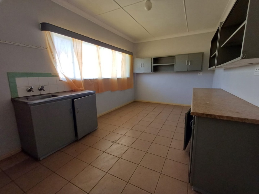 3 Bedroom Property for Sale in Roosheuwel North West